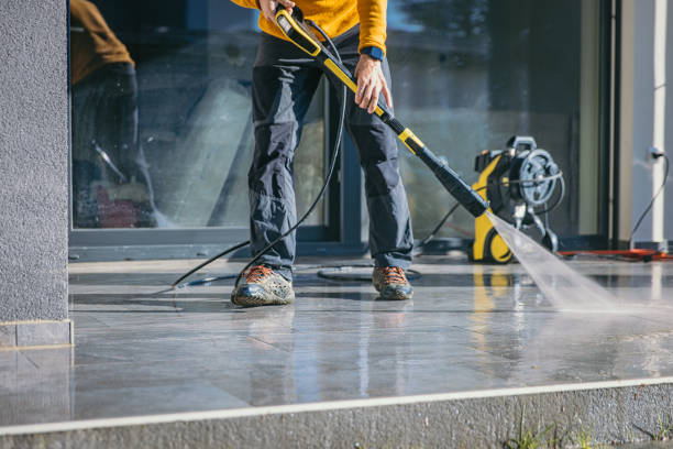 Best Concrete Pressure Washing  in Grants Pass, OR